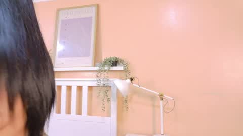   online show from March 27, 9:10 am