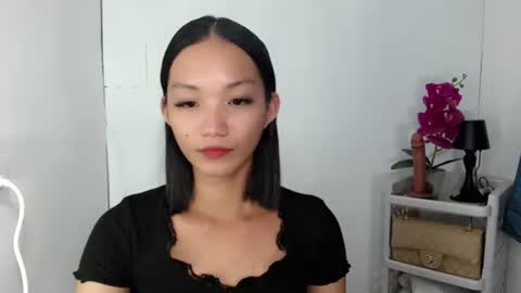 KENDAL online show from October 12, 6:29 pm