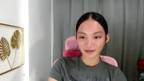 KENDAL online show from November 11, 5:40 am