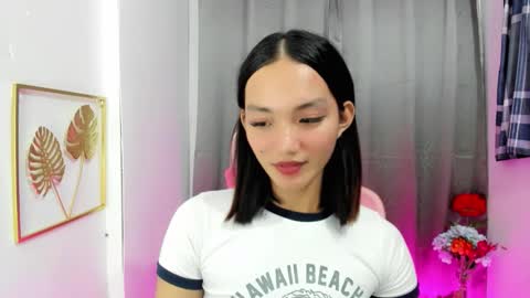 KENDAL online show from November 17, 6:30 am