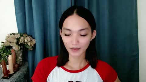 KENDAL online show from November 20, 7:57 pm