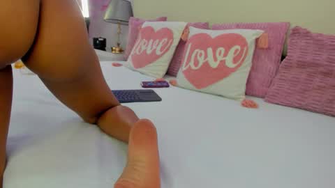 Snapshot of kendalstallyon chatting on November 26, 9:05 pm Kendal online show from November 26, 9:05 pm