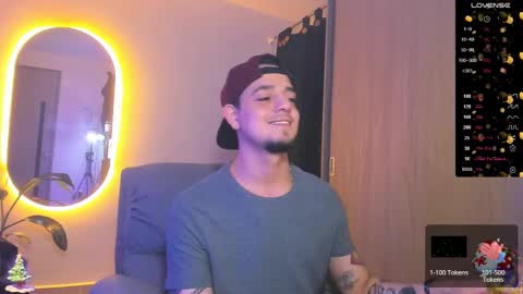 kendel_dimitri online show from December 7, 7:05 am
