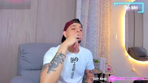 kendel_dimitri online show from October 1, 4:40 am