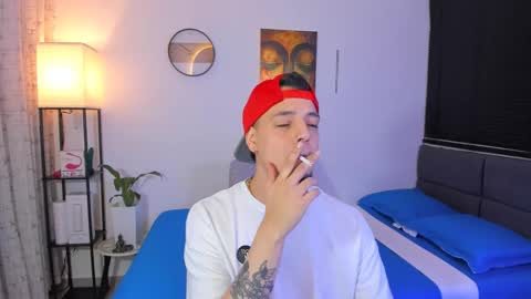 kendel_dimitri online show from June 2, 5:09 am