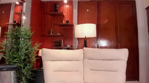 Lu online show from June 24, 1:26 am