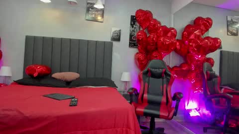 Kendra London online show from February 16, 11:17 am