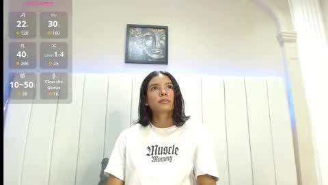 Snapshot of kendra_lux1 chatting on February 15, 1:31 pm kendra_lux1 online show from February 15, 1:31 pm