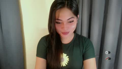 Snapshot of kendra_slut chatting on March 4, 6:50 pm K E N D R A online show from March 4, 6:50 pm