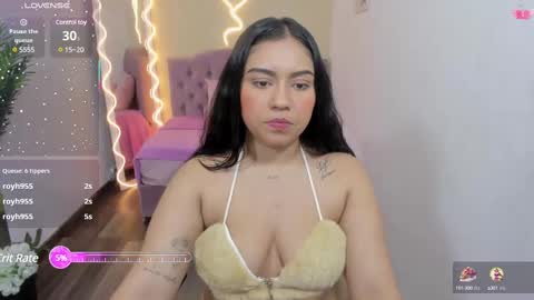 Snapshot of kendra_tay chatting on February 10, 6:09 am kendra online show from February 10, 6:09 am