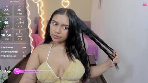 Snapshot of kendra_tay chatting on February 10, 9:14 am kendra online show from February 10, 9:14 am