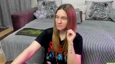 Kendra online show from April 4, 11:13 pm