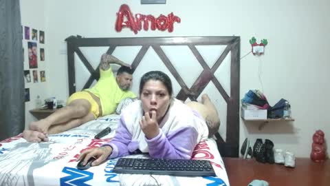 Snapshot of kendraandtommy chatting on November 21, 4:11 am Kendra And Miller online show from November 21, 4:11 am