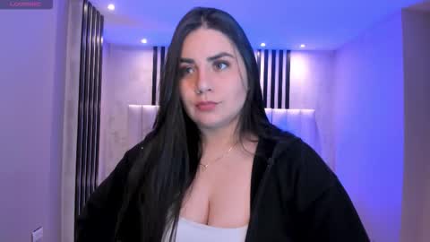  K E N D R A  online show from February 21, 3:18 am