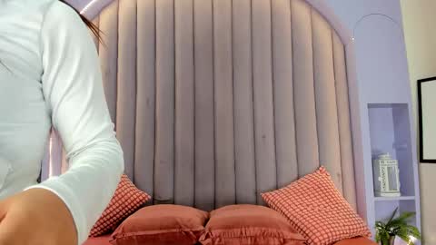 Snapshot of kendracollins_ chatting on September 28, 11:15 am Kendra online show from September 28, 11:15 am