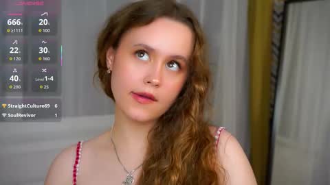 Snapshot of kendraedger chatting on October 30, 6:52 pm Kira online show from October 30, 6:52 pm