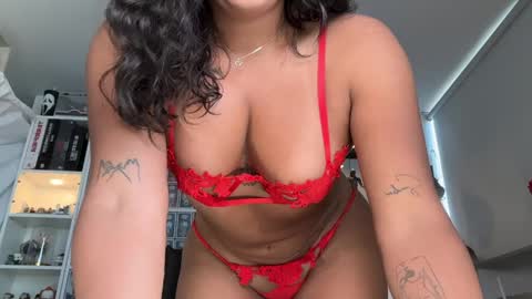 Hi Im kendra- onlyfans. isab2896 online show from April 11, 10:14 pm