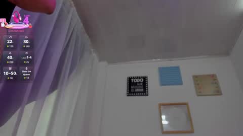 kendry_fox420_ online show from January 10, 6:20 pm