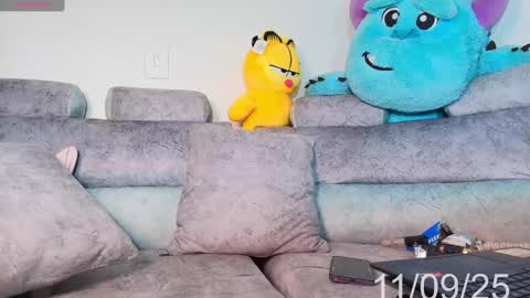 kenia_fox1 online show from September 12, 8:58 am