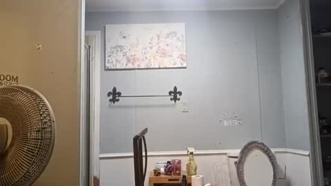 Snapshot of kenkenkenily chatting on November 28, 12:24 am kenkenkenily online show from November 28, 12:24 am