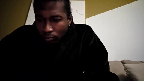 kenm1989 online show from November 14, 10:03 am