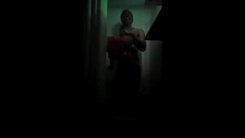 Snapshot of kenm1989 chatting on April 7, 6:58 am kenm1989 online show from April 7, 6:58 am