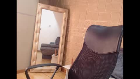 kenn_boy_ online show from January 25, 2:47 pm