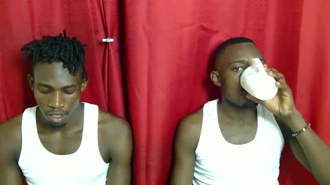 Kenia online show from November 10, 4:17 pm