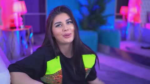 Kendra online show from November 19, 3:56 pm