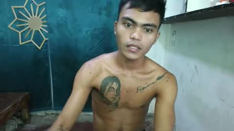 Snapshot of kenneth_jeey chatting on November 15, 10:59 pm kenneth_jeey online show from November 15, 10:59 pm