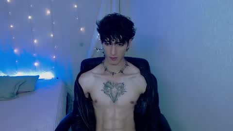 Snapshot of kenny__hot chatting on December 12, 3:59 pm kenny online show from December 12, 3:59 pm