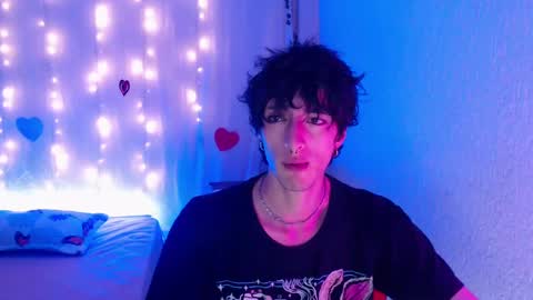 Snapshot of kenny__hot chatting on February 24, 2:15 pm kenny online show from February 24, 2:15 pm