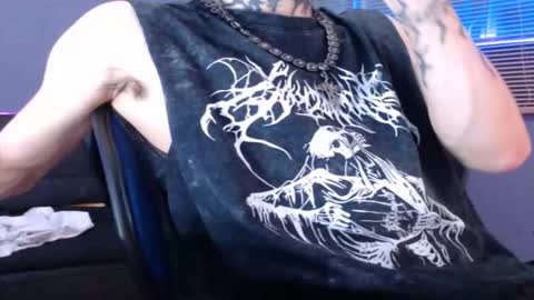 Snapshot of kenny__hot chatting on November 8, 2:17 pm kenny online show from November 8, 2:17 pm