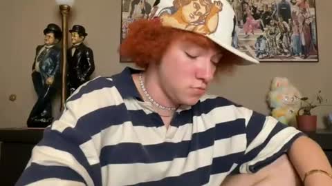 Snapshot of kenny_brahms chatting on August 9, 3:23 am kenny bb online show from August 9, 3:23 am