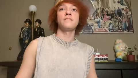 Snapshot of kenny_brahms chatting on August 9, 11:42 pm kenny bb online show from August 9, 11:42 pm