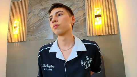 kenny_hank online show from April 22, 4:04 am