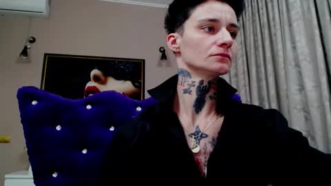 Snapshot of kennyvibe chatting on March 1, 7:27 pm kennyvibe online show from March 1, 7:27 pm