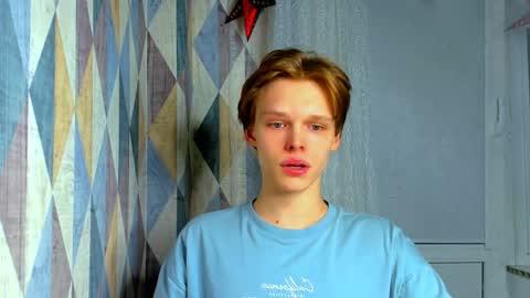 kenordi online show from April 6, 6:31 pm