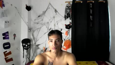 kenshi_roa online show from November 2, 7:49 pm