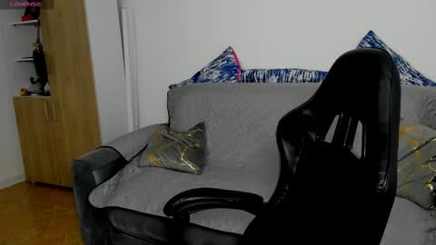 kent_rushell online show from November 6, 2:12 am