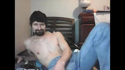 Snapshot of kentclark679408 chatting on February 27, 3:28 am kentclark679408 online show from February 27, 3:28 am