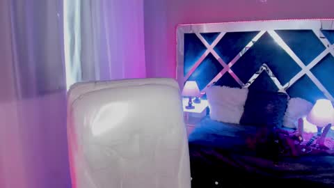 Kenzie online show from February 27, 9:04 pm