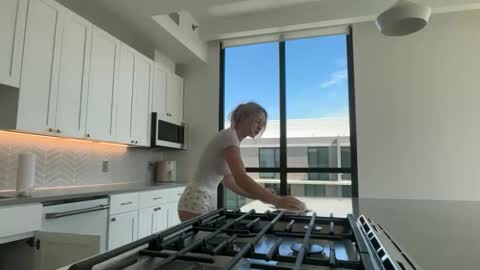 Snapshot of kenziesmithh chatting on March 4, 8:04 pm kenziesmithh online show from March 4, 8:04 pm