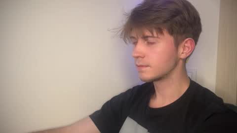 Kero online show from October 18, 6:41 pm