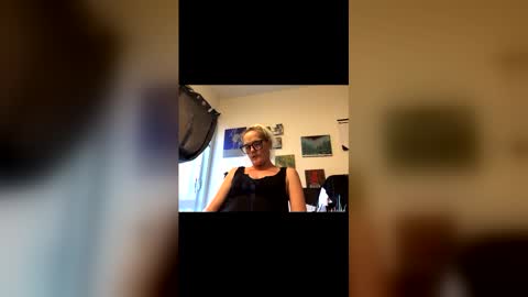 KeroseneAngel online show from January 18, 10:57 pm