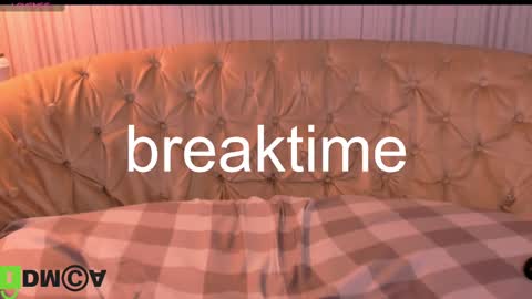 Snapshot of kerry_niki chatting on February 13, 3:24 pm kerry_niki online show from February 13, 3:24 pm