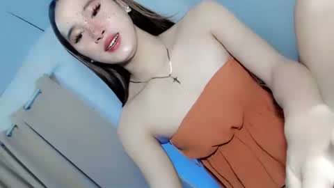 kettlyn18 online show from February 28, 6:47 am