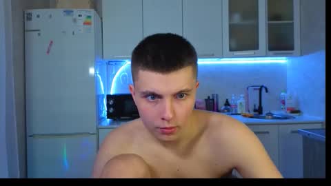 Snapshot of keviinx444 chatting on February 25, 9:02 pm Keva online show from February 25, 9:02 pm