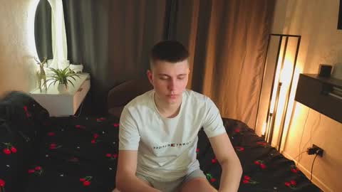 Snapshot of keviinx444 chatting on February 26, 7:24 pm Keva online show from February 26, 7:24 pm