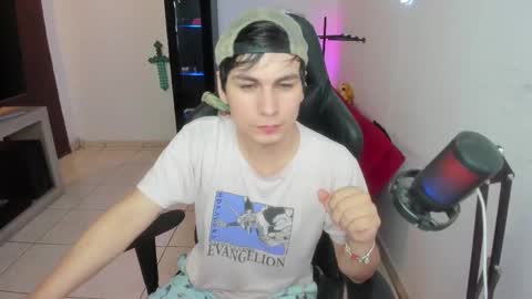 Kevin online show from October 8, 11:24 pm